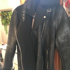 URBAN OUTFITTERS TAGS STILL ON